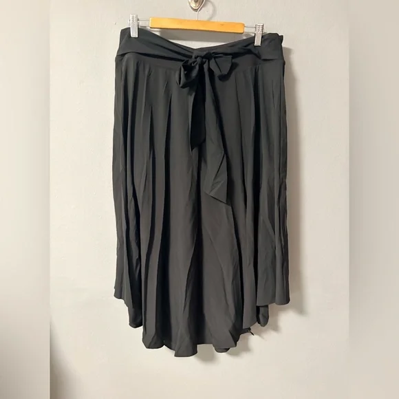 NWT HALARA Breezeful High Waisted Tie Side Split 2-in-1 Curved Hem Skirt. XL - Picture 7 of 14